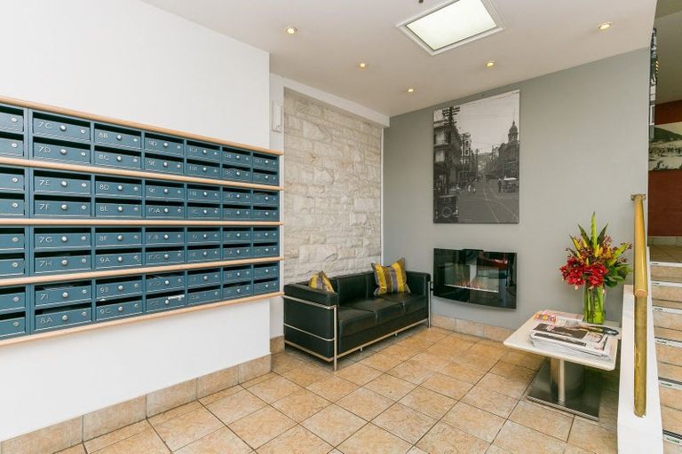 Photo of property in Terrace Garden Apartments, 8b/120 The Terrace, Wellington Central, Wellington, 6011