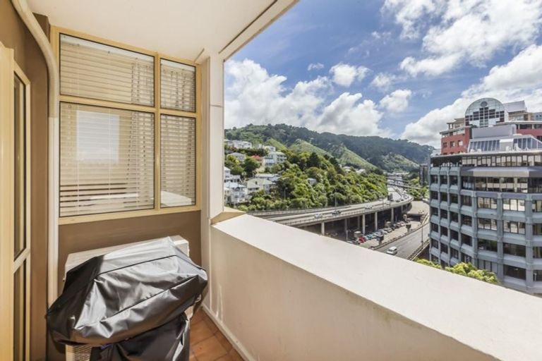 Photo of property in Hume House, 31/152u The Terrace, Wellington Central, Wellington, 6011