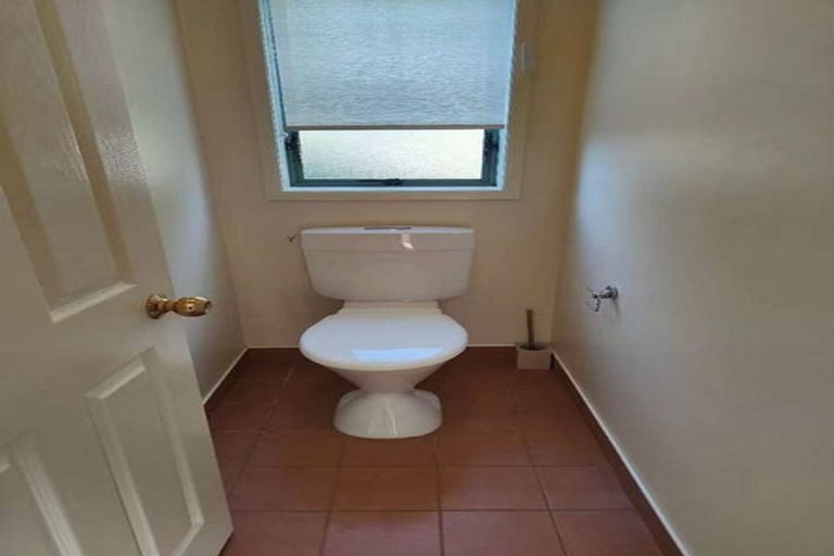 Photo of property in 203 Kilkenny Drive, East Tamaki Heights, Auckland, 2016