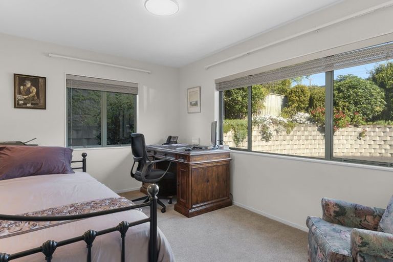 Photo of property in 2/8 Hinewa Road, Otumoetai, Tauranga, 3110