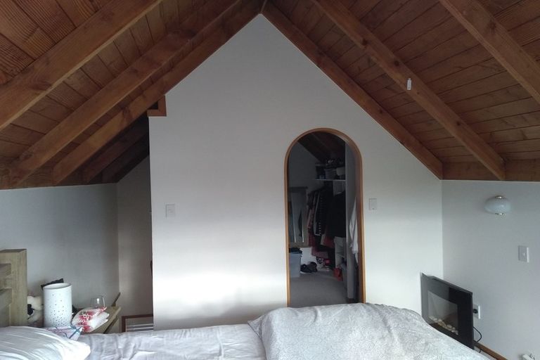 Photo of property in 2/34 Oruamo Place, Beach Haven, Auckland, 0626