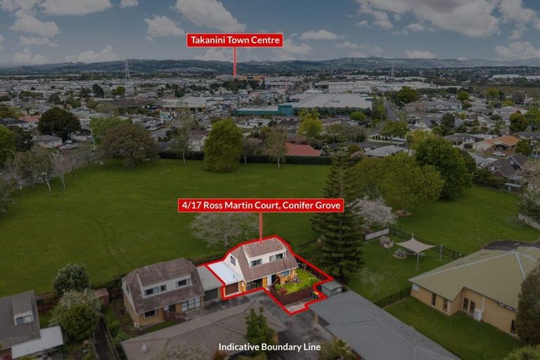 Photo of property in 4/17 Ross Martin Court, Conifer Grove, Takanini, 2112