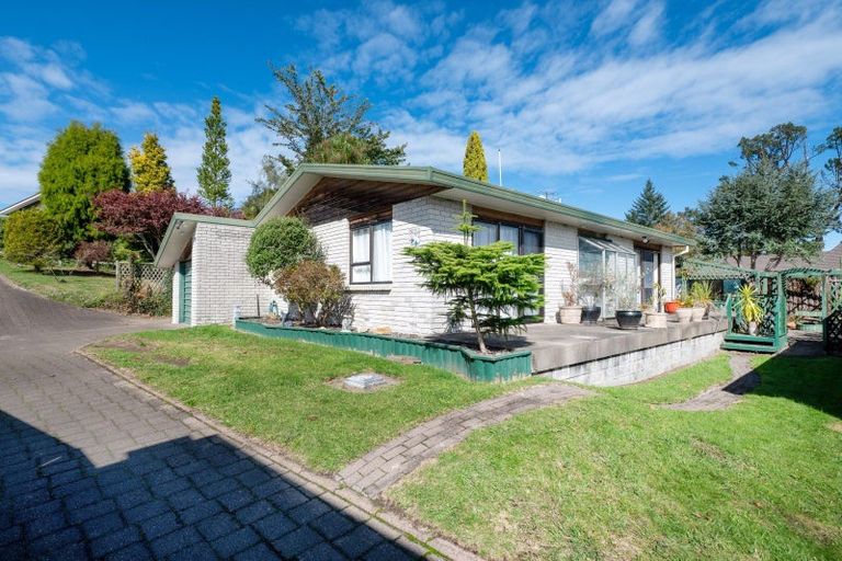 Photo of property in 17b Peachgrove Terrace, Hillcrest, Rotorua, 3015