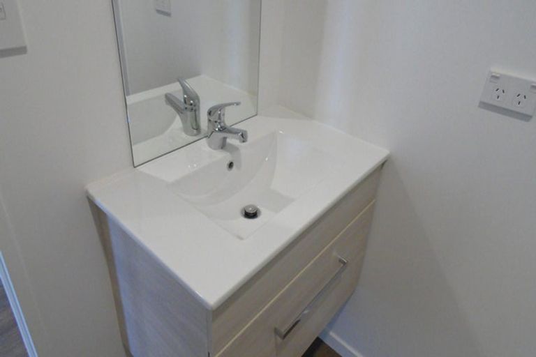 Photo of property in 19 Charles Street, Papatoetoe, Auckland, 2025