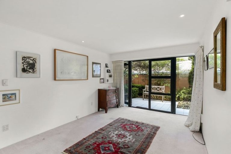 Photo of property in Highwic, 32u1 Hobson Street, Thorndon, Wellington, 6011