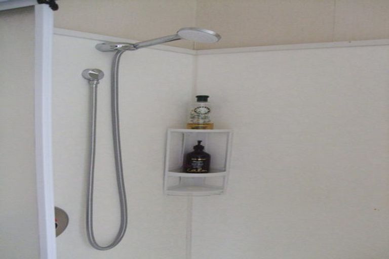 Photo of property in 2/2 Busby Place, Havelock North, 4130