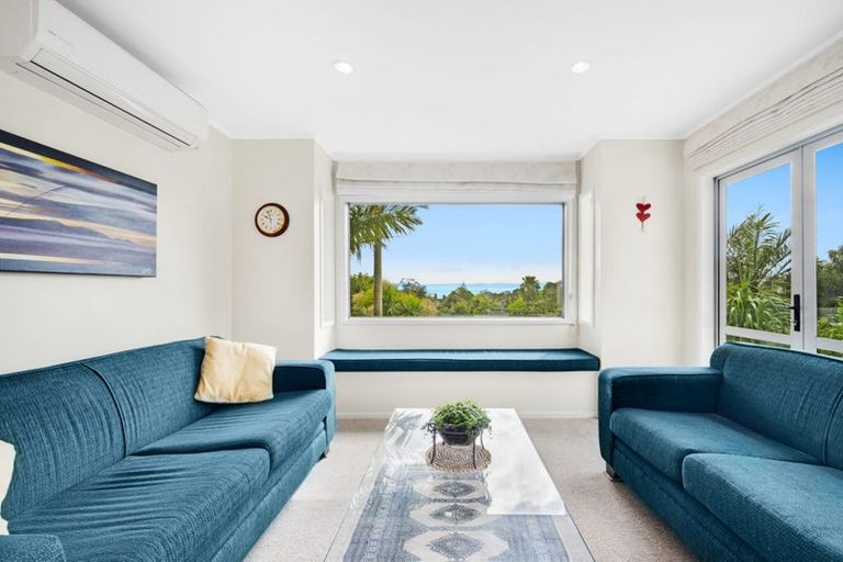 Photo of property in 33 Bleakhouse Road, Howick, Auckland, 2014