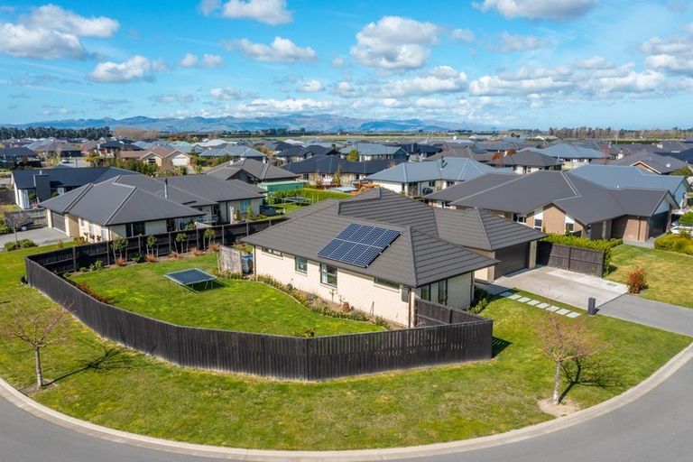 Photo of property in 32 Navy Loop, Rolleston, 7614