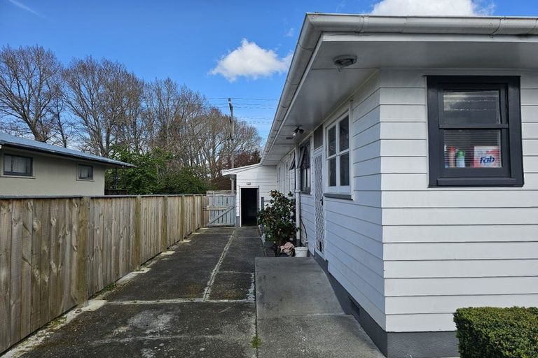 Photo of property in 2 Wavell Crescent, Lansdowne, Masterton, 5810