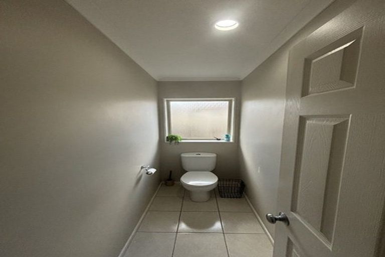 Photo of property in 19 Les Fisher Place, Pukekohe, 2120