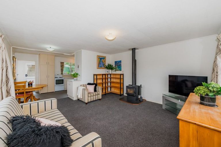 Photo of property in 97 Hillcrest Road, Raumati Beach, Paraparaumu, 5032