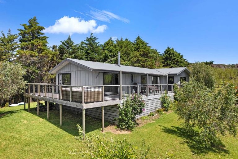 Photo of property in 72 Leccino Valley Road, Mangonui, 0494