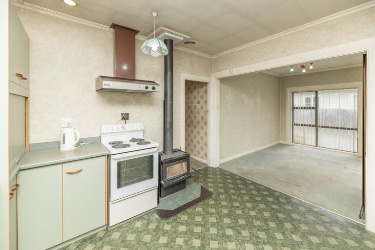Photo of property in 33 Meadow Street, Papanui, Christchurch, 8052