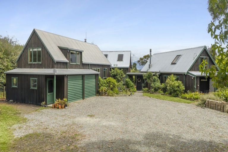 Photo of property in 174 Nuttall Road, Upper Moutere, 7173