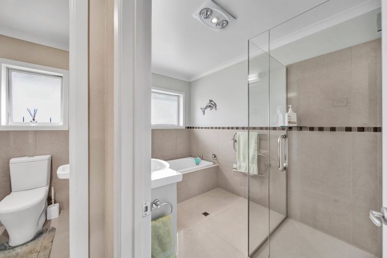 Photo of property in 38 Manawapou Road, Hawera, 4610