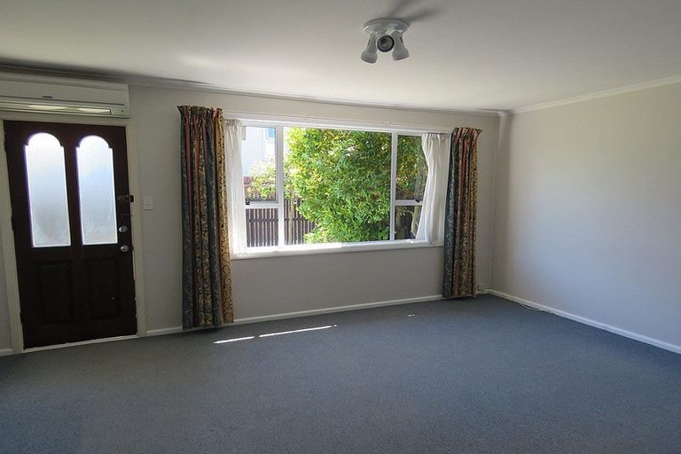 Photo of property in 2/67 Derby Street, St Albans, Christchurch, 8014