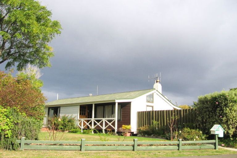 Photo of property in 43 Donegal Crescent, Tamatea, Napier, 4112