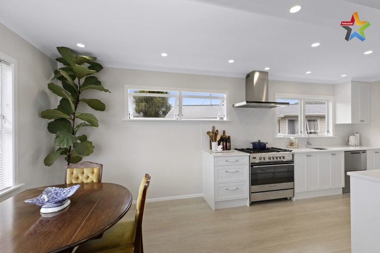 Photo of property in 29 Karamu Crescent, Wainuiomata, Lower Hutt, 5014