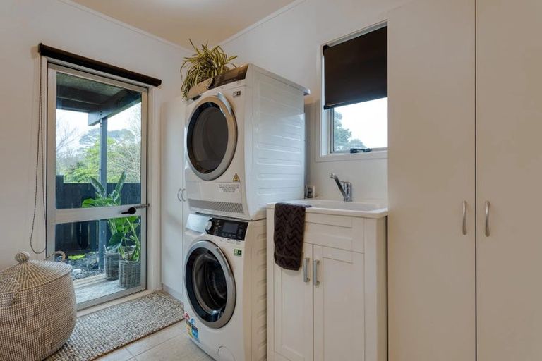 Photo of property in 33 Elliot Street, Riverhead, 0820