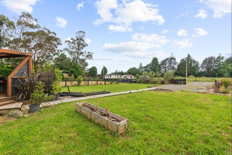 Photo of property in 48 Stanly Street, Eketahuna, 4900