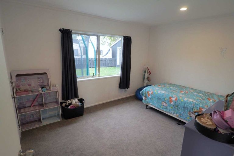 Photo of property in 50a Kitchener Road, Waiuku, 2123