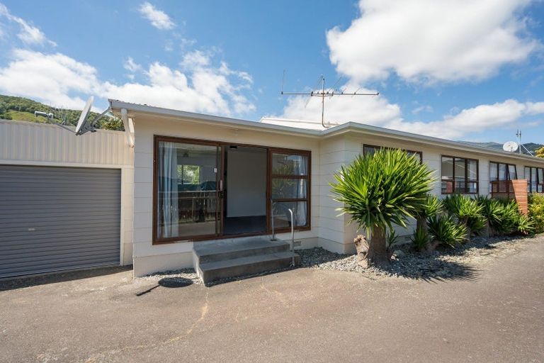 Photo of property in 2/86 Grove Street, The Wood, Nelson, 7010