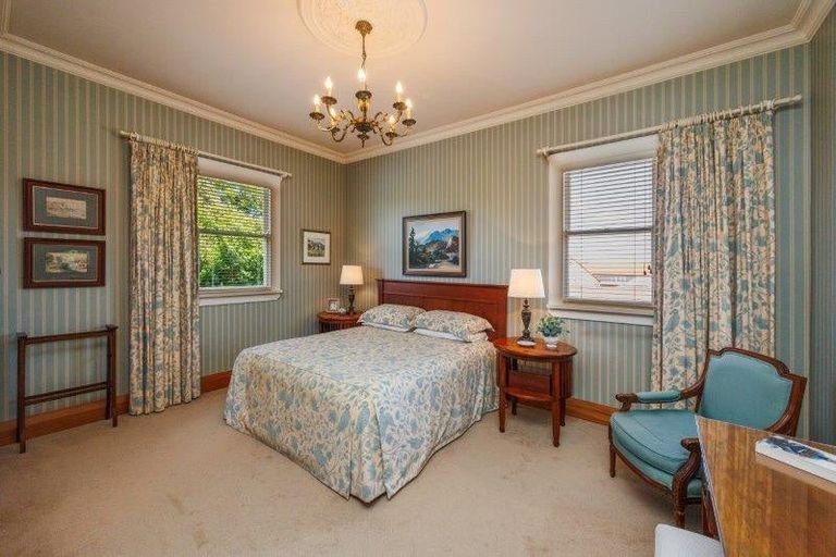 Photo of property in 4 Sierra Court, Roslyn, Palmerston North, 4414