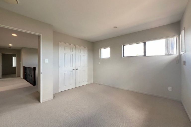 Photo of property in 28 Innisowen Place, Flat Bush, Auckland, 2019