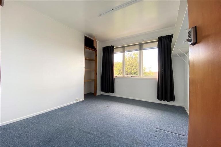 Photo of property in 165 Waimumu Road, Massey, Auckland, 0614