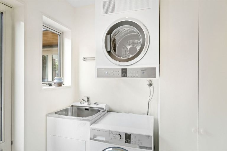 Photo of property in 15 Wai-iti Terrace, Burnside, Christchurch, 8053