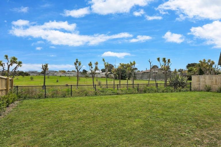 Photo of property in 16 Akau Place, Bromley, Christchurch, 8062