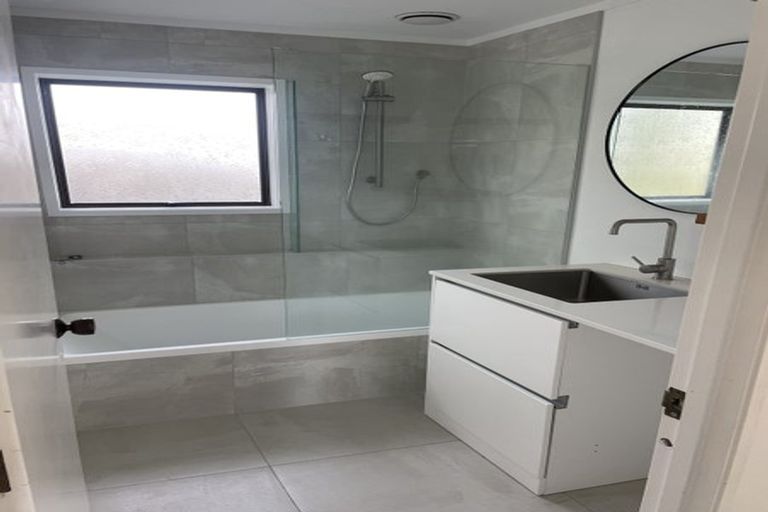 Photo of property in 151 Windermere Drive, Poike, Tauranga, 3112