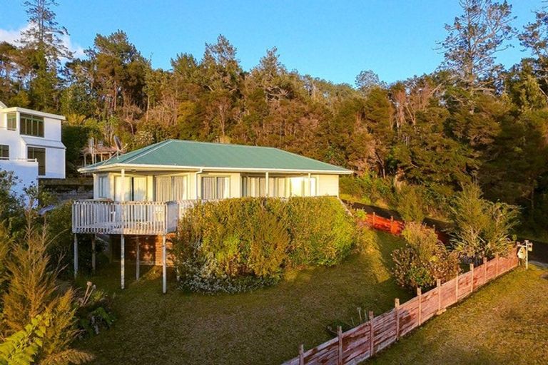 Photo of property in 52 Hinemoa Terrace, Tairua, 3508