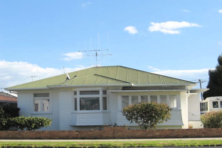 Photo of property in 711 Mackay Street, Thames, 3500