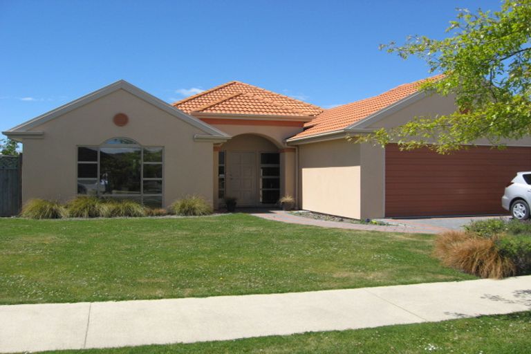 Photo of property in 5 Talbot Road, Northwood, Christchurch, 8051