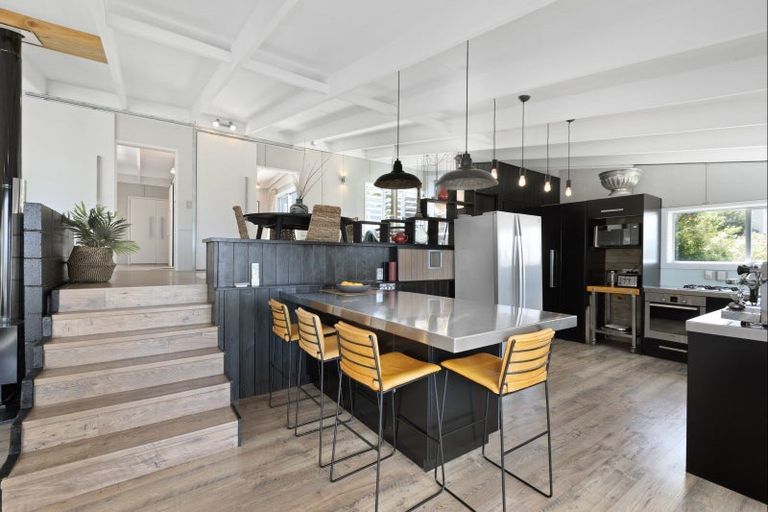 Photo of property in 42 Old North Road, Orewa, 0931