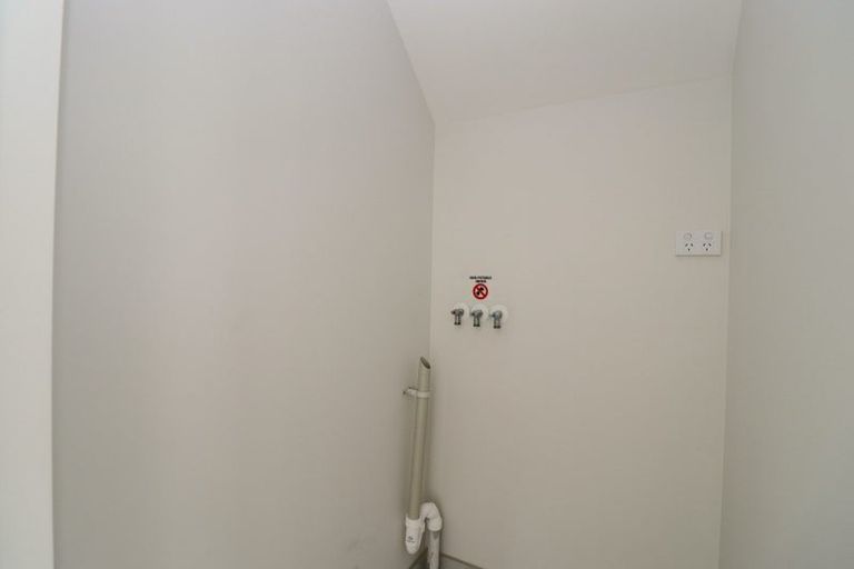 Photo of property in 127 Oreil Avenue, West Harbour, Auckland, 0618