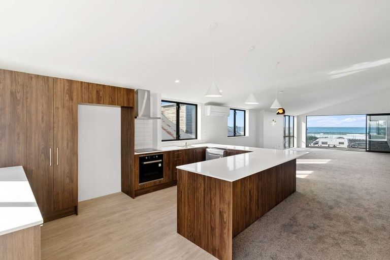 Photo of property in 85a Marine Parade, North New Brighton, Christchurch, 8083