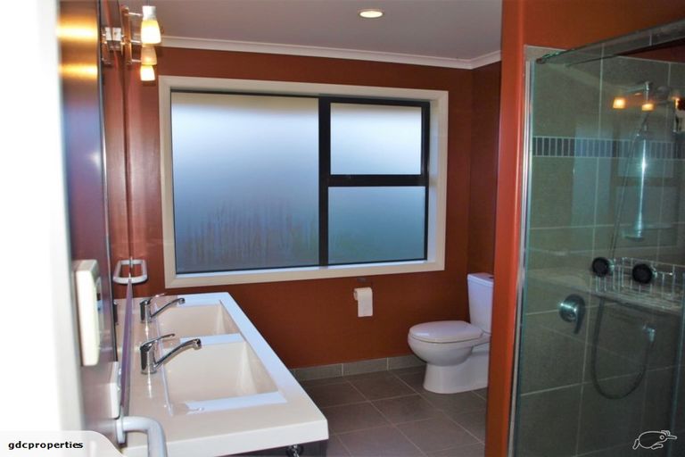 Photo of property in 17 Honiss Place, Cambridge, 3434