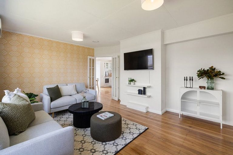 Photo of property in 30 Queen Street, Cambridge, 3434