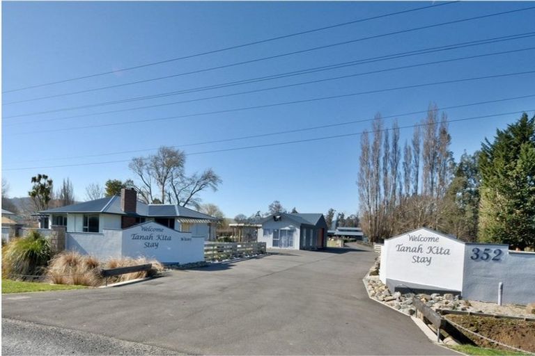 Photo of property in 352 Gordon Road, Mosgiel, 9092