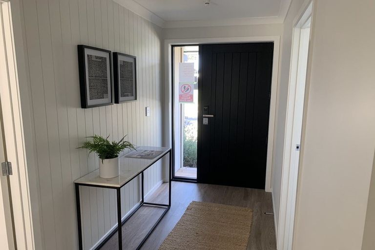 Photo of property in 14 Lewis Way, Cambridge, 3434