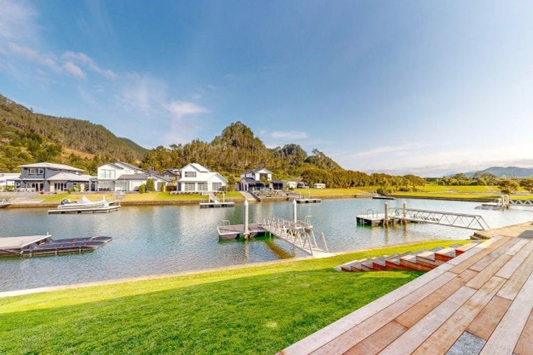 Photo of property in 133 Motu Grande, Pauanui, Hikuai, 3579