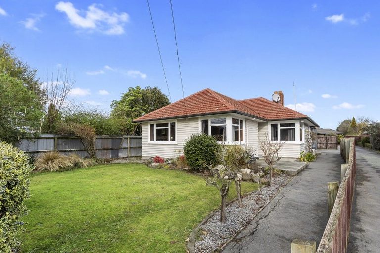 Photo of property in 17 Worthy Street, Ilam, Christchurch, 8041