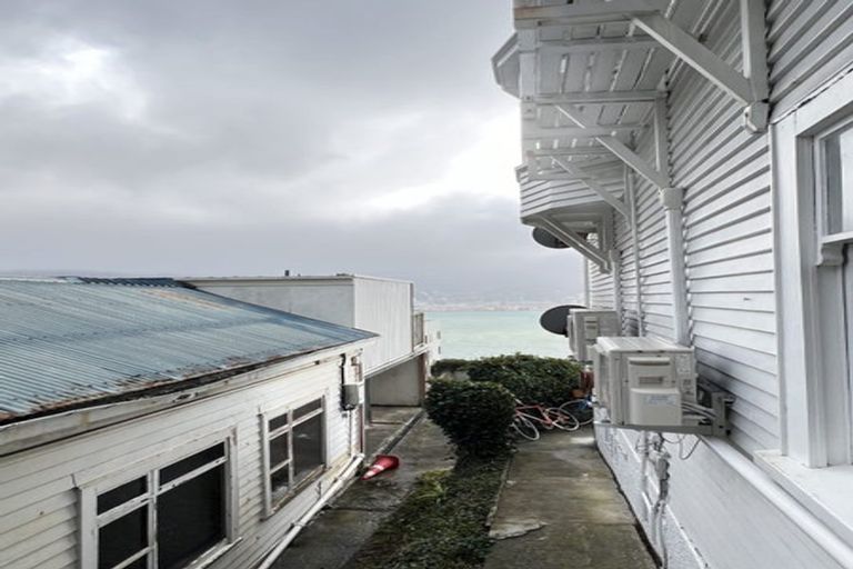 Photo of property in 5/20 Hay Street, Oriental Bay, Wellington, 6011