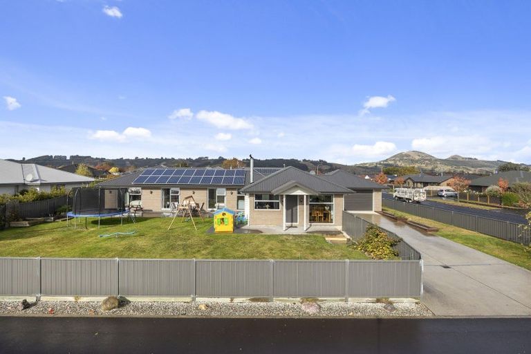 Photo of property in 2 Harley Lane, Mosgiel, 9024