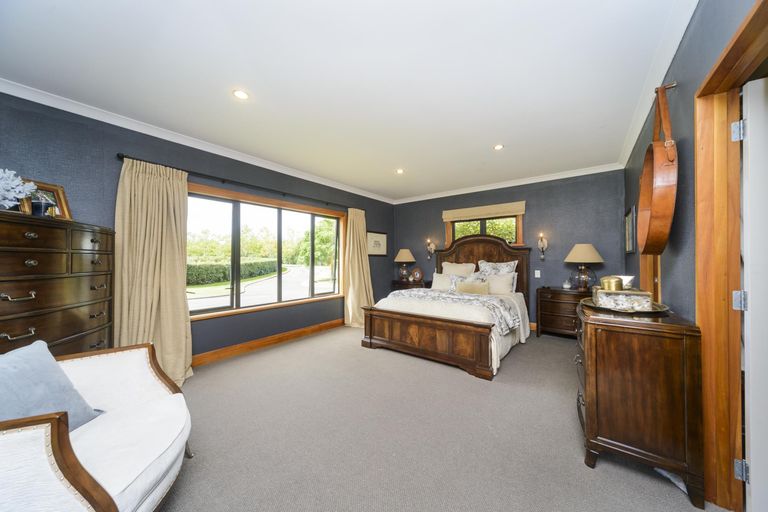 Photo of property in 443 Stoney Creek Road, Kelvin Grove, Palmerston North, 4470