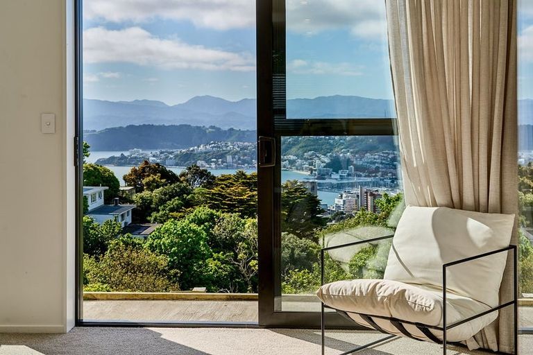 Photo of property in 6/78 Orangi Kaupapa Road, Northland, Wellington, 6012