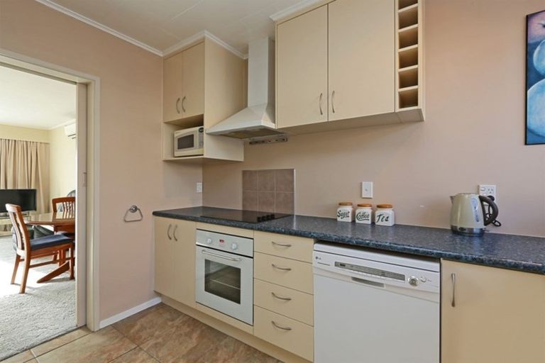 Photo of property in 1/1 Forward Street, Greenmeadows, Napier, 4112