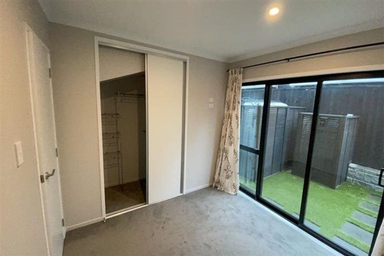 Photo of property in 68 Mapou Road, Hobsonville, Auckland, 0616